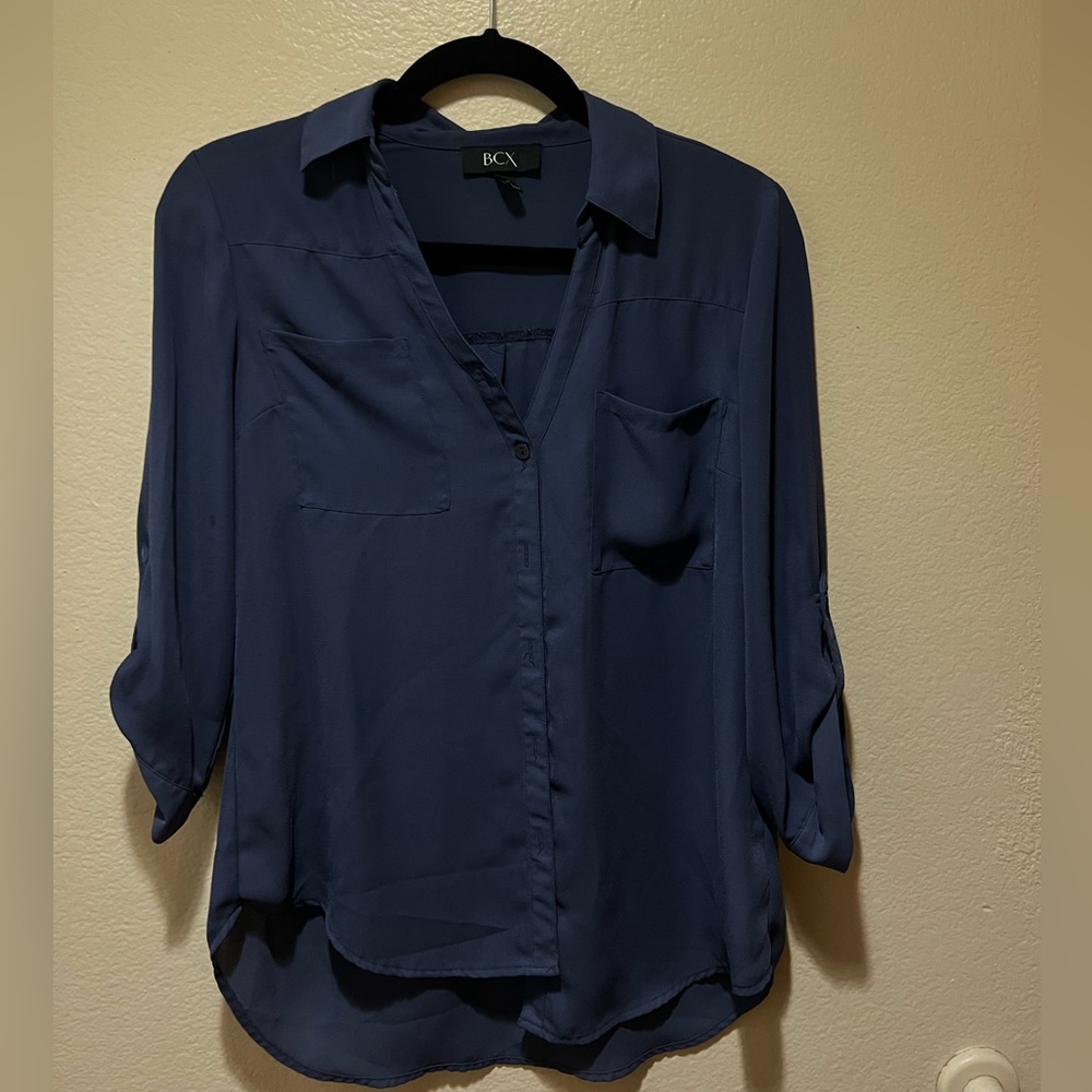 2 dress shirts button up